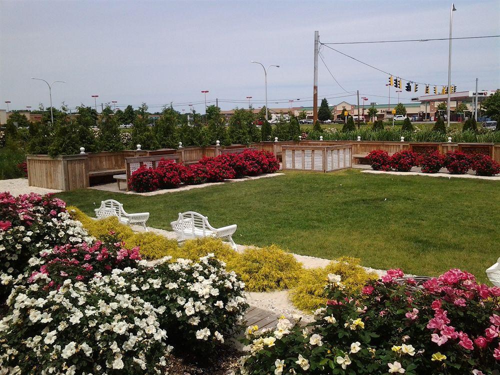 Dover Garden Suites Exterior photo